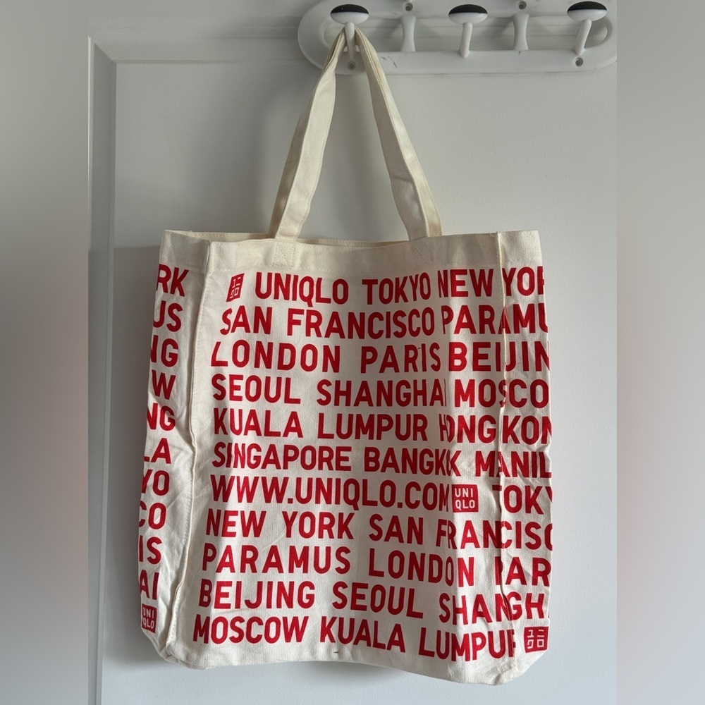 Uniqlo Beige Tote with‎ Red Text - Picture 5 of 9